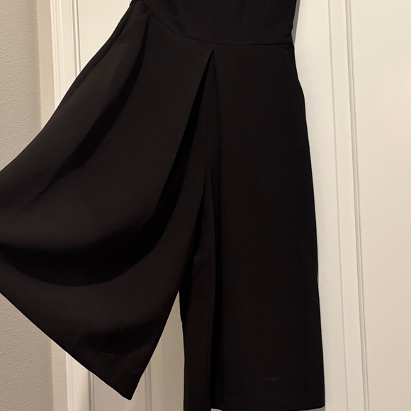 White House Black Market women’s Black Sleeveless Romper size 2 with pockets - Picture 2 of 14